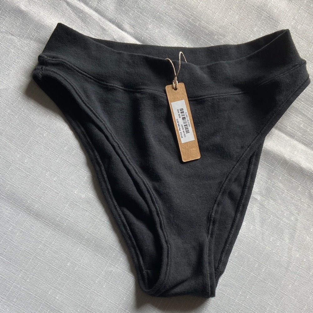 SKIMS Set High-Waist Jelly Sheer briefs & High-Waist Cotton Jersey Cheeky brief - Picture 2 of 4